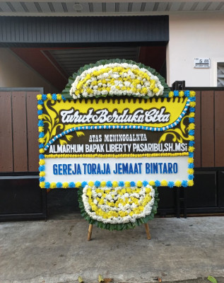 Papan Bunga Duka di Koto Pudung