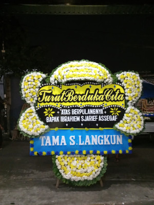 Papan Bunga Duka di Koto Pudung